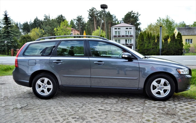 Volvo V50 cena 20900 przebieg: 166000, rok produkcji 2008 z Opalenica małe 137